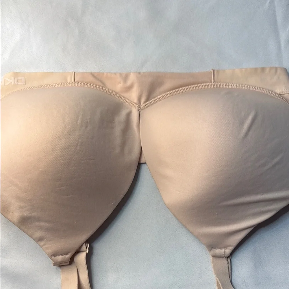 DKNY Women's Cream Bra, size Large, Preowned